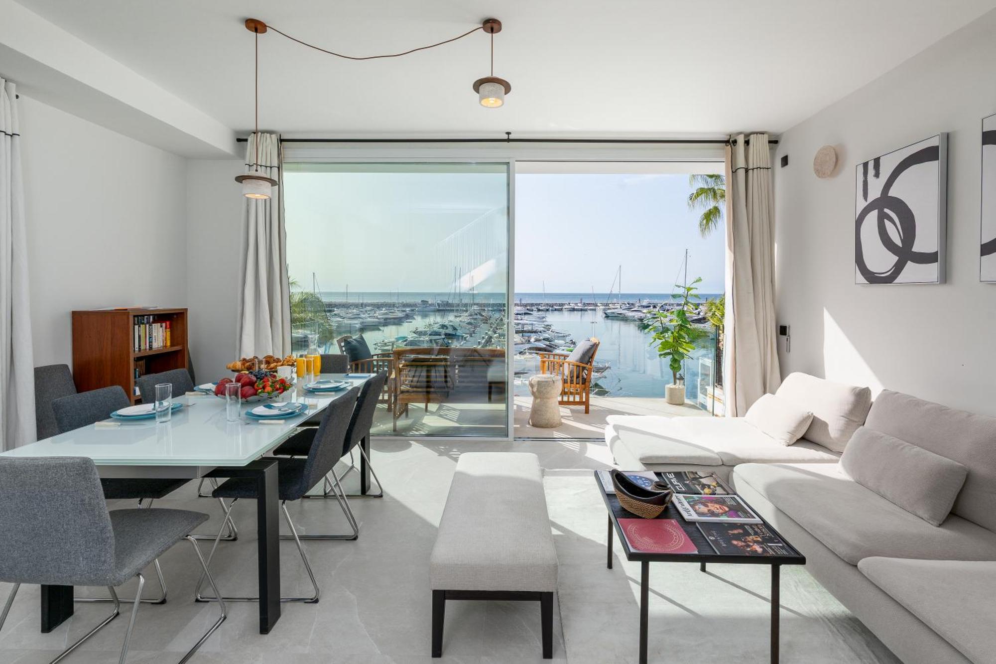 243-Fully Renovated-Puerto Banus Marbella Front Line Penthouse Apartment Luaran gambar