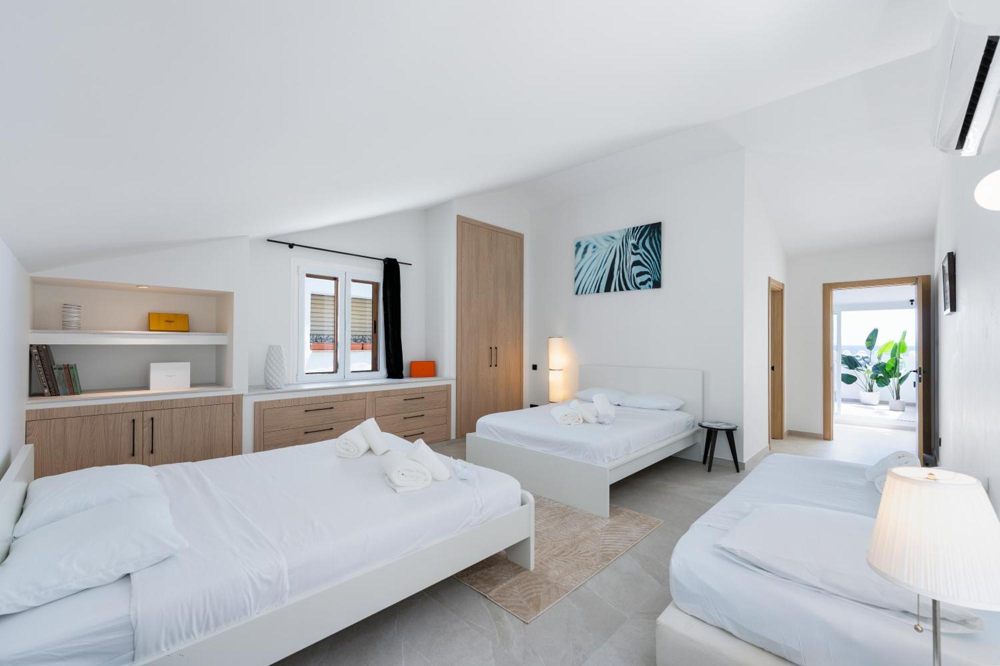 243-Fully Renovated-Puerto Banus Marbella Front Line Penthouse Apartment Luaran gambar