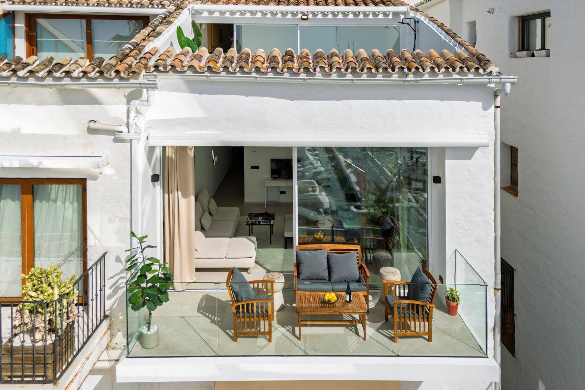 243-Fully Renovated-Puerto Banus Marbella Front Line Penthouse Apartment Luaran gambar