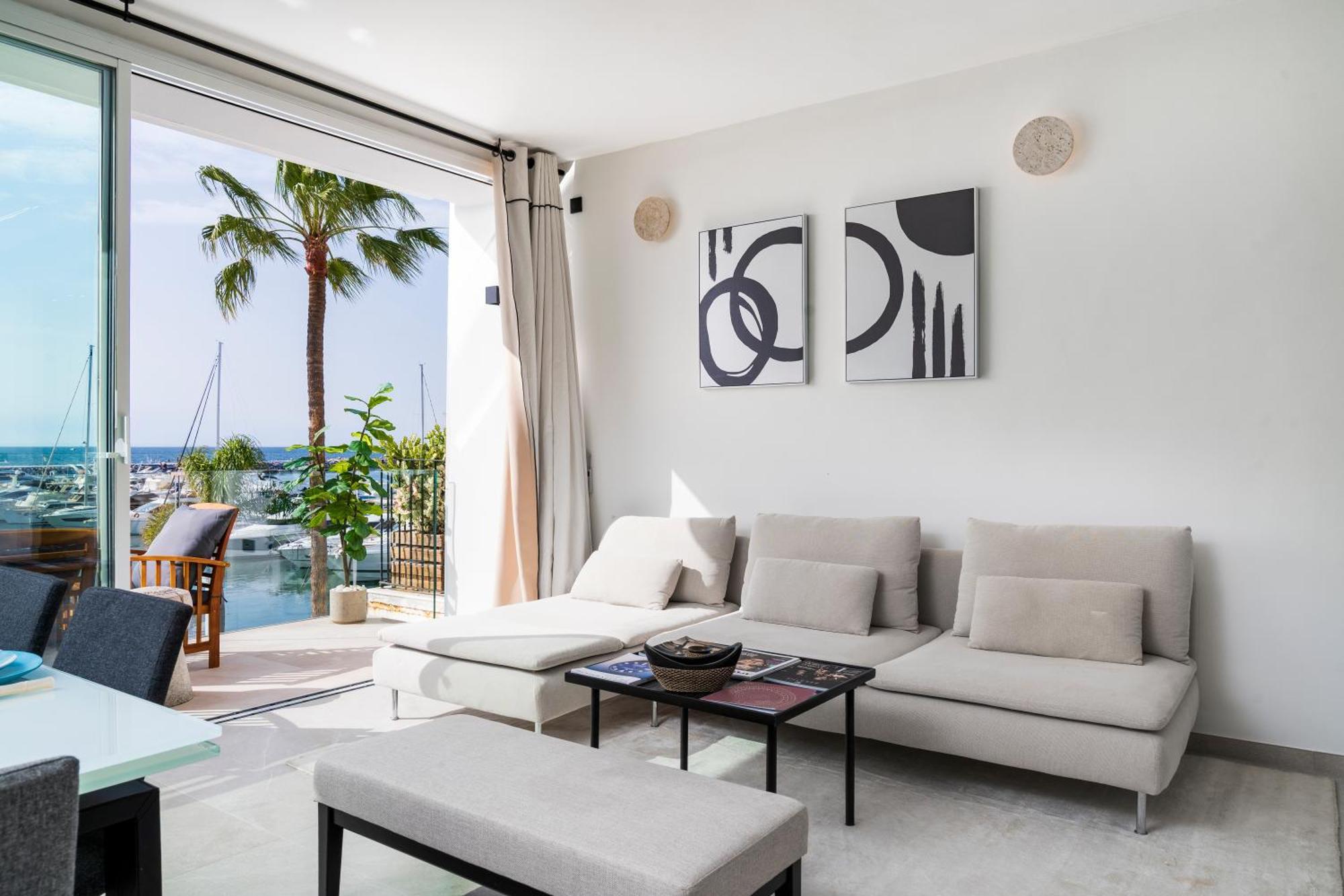 243-Fully Renovated-Puerto Banus Marbella Front Line Penthouse Apartment Luaran gambar
